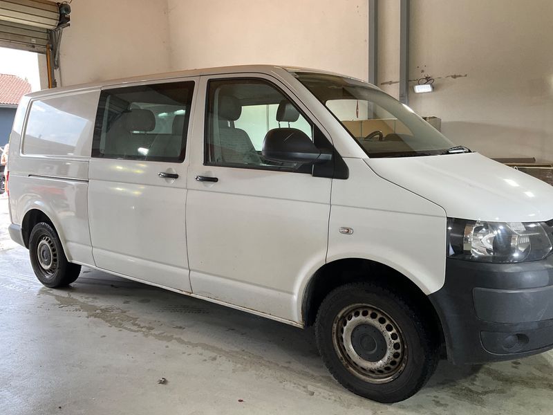 Volkswagen T5 Kombi 2.0 TDI lang 4Motion — zdjęcie 8