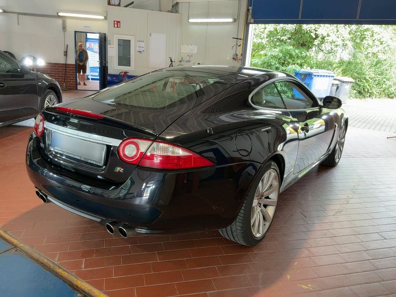 Jaguar XK 4.2 V8 Kompressor XKR — zdjęcie 6