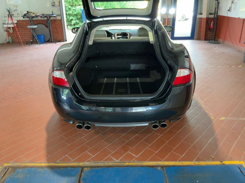 Jaguar XK 4.2 V8 Kompressor XKR — zdjęcie 10