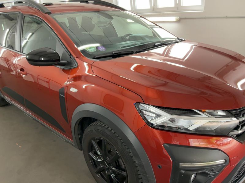 Dacia Jogger 1.0 TCe LPG Extreme+ — zdjęcie 8
