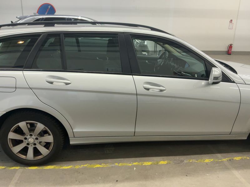 Mercedes-Benz C-Klasse C 220 CDI T BlueEfficiency Classic — zdjęcie 7