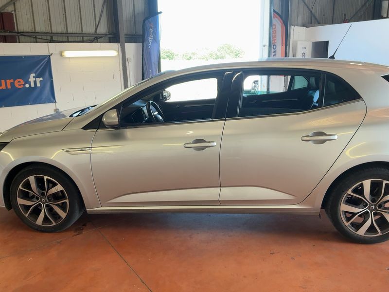 Renault Megane 1.5 dCi Energy BOSE-Edition 2017 – снимка 4