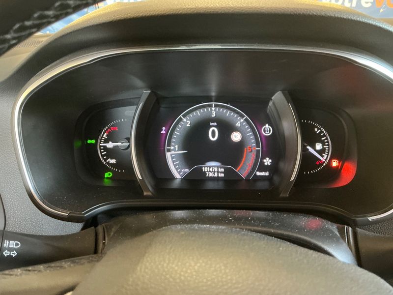 Renault Megane 1.5 dCi Energy BOSE-Edition 2017 – снимка 18