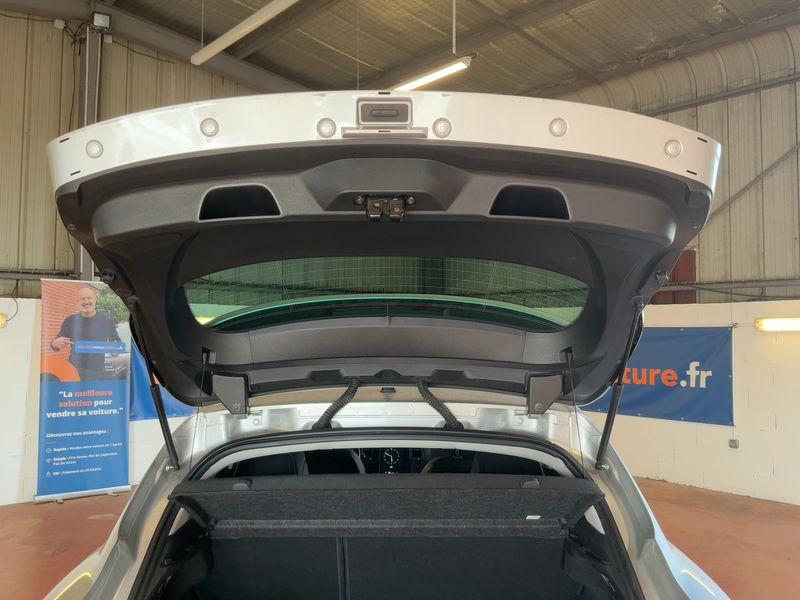 Renault Megane 1.5 dCi Energy BOSE-Edition 2017 – снимка 15