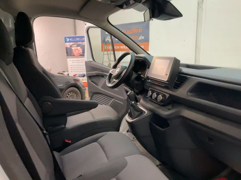 Nissan Primastar 2.0 dCi L1H1 2,8t N-Connecta — zdjęcie 11