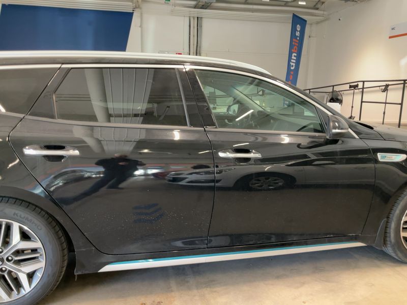 Kia Optima 2.0 Plug-in Hybrid — zdjęcie 7