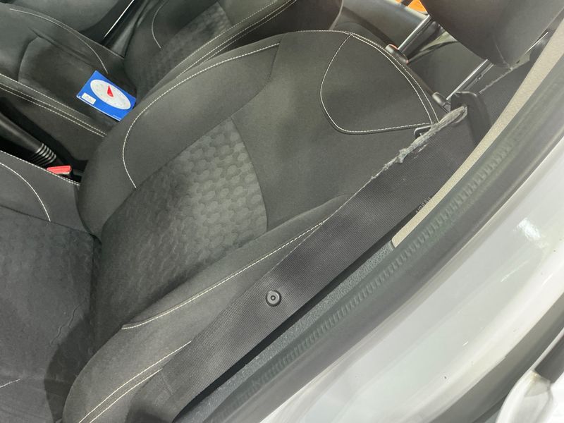 Dacia Sandero 0.9 TCe Supreme 2016 – снимка 28