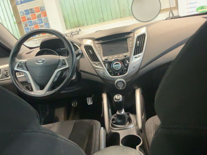 Hyundai Veloster 1.6 Style blue — zdjęcie 12