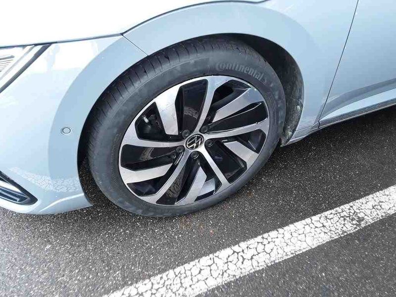 Volkswagen Arteon Shooting Brake 2.0 TDI R-Line — zdjęcie 19