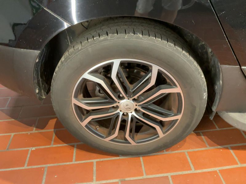 Hyundai ix35 2.0 CRDi FIFA World Cup Edition AWD 2014 – снимка 9