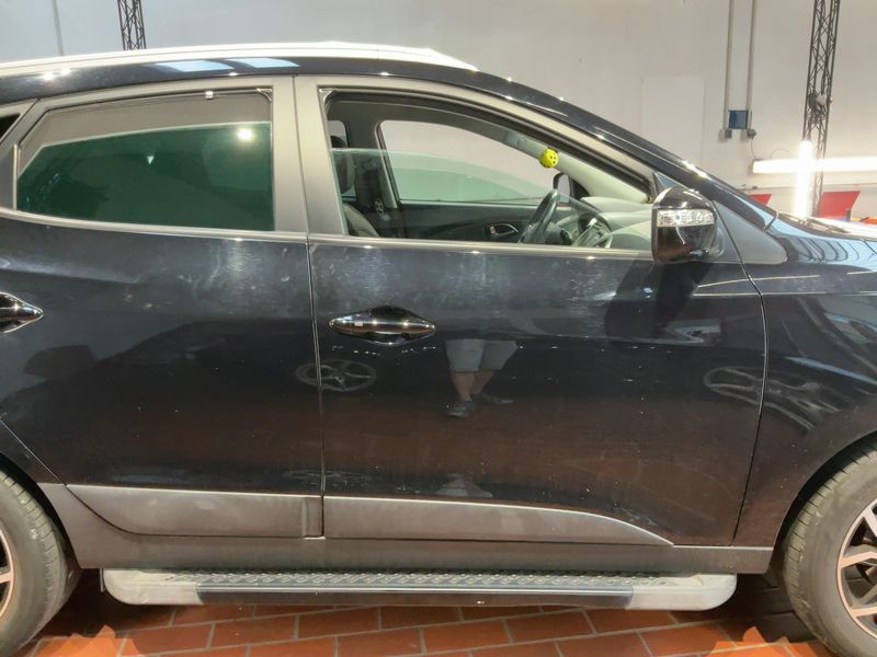 Hyundai ix35 2.0 CRDi FIFA World Cup Edition AWD 2014 – снимка 10