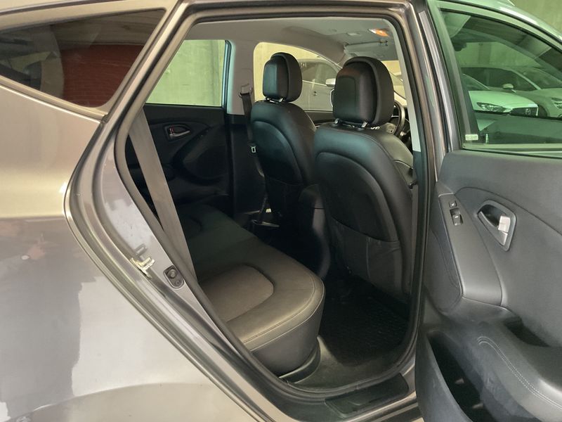 Hyundai ix35 1.6 GO! Blue 2WD — zdjęcie 14