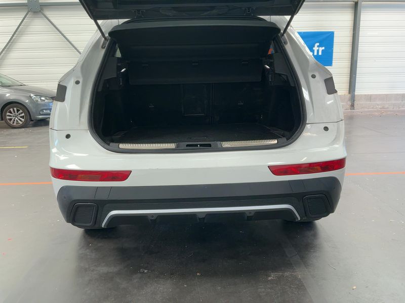 DS Automobiles DS7 Crossback 1.5 Blue-HDi Performance Line — zdjęcie 10