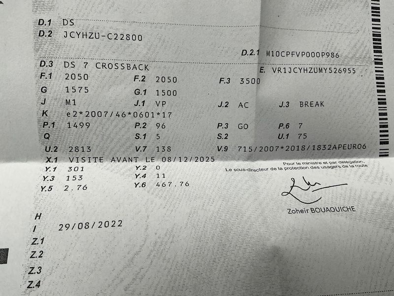 DS Automobiles DS7 Crossback 1.5 Blue-HDi Performance Line — zdjęcie 15
