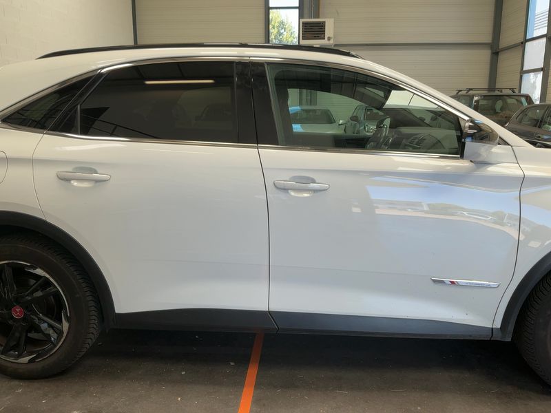 DS Automobiles DS7 Crossback 1.5 Blue-HDi Performance Line — zdjęcie 7