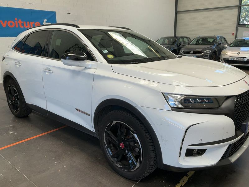 DS Automobiles DS7 Crossback 1.5 Blue-HDi Performance Line — zdjęcie 8