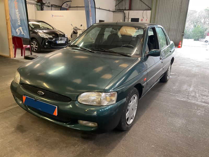 Ford Escort