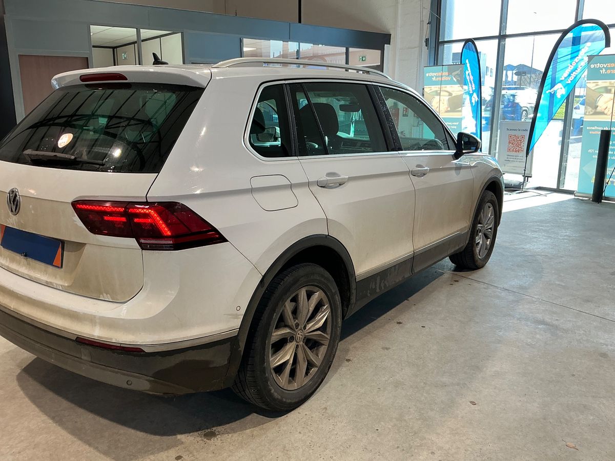 Volkswagen Tiguan 2016 — photo 9