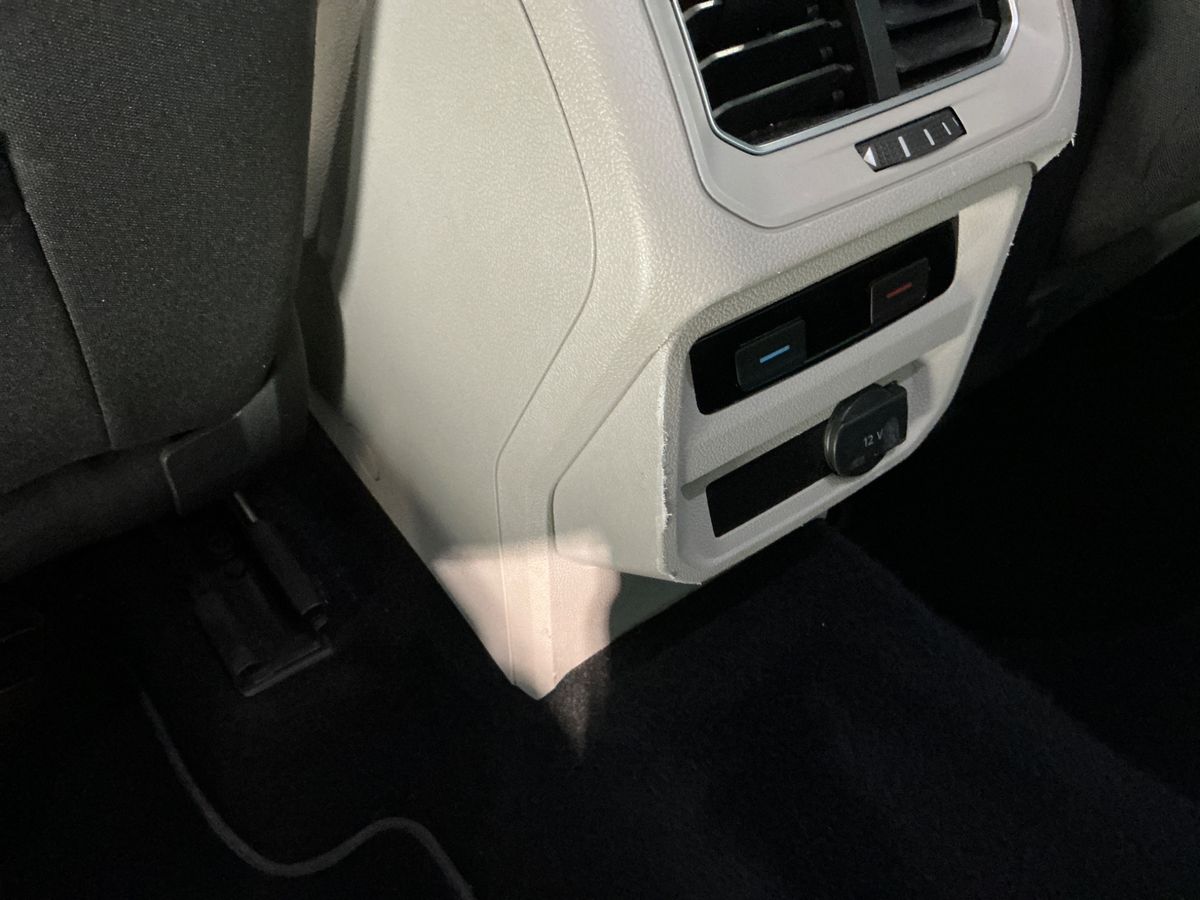 Volkswagen Tiguan 2016 — photo 31