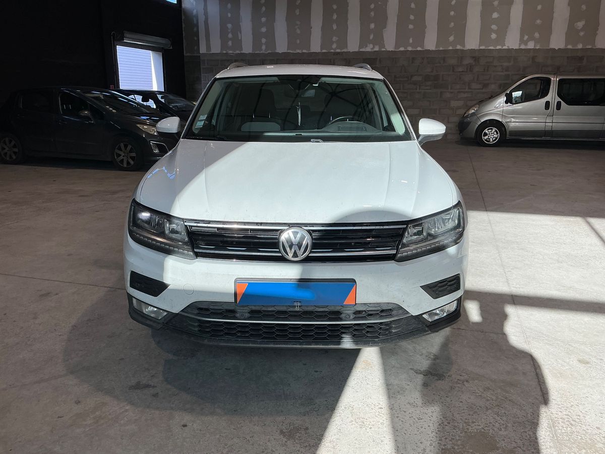 Volkswagen Tiguan 2016 — photo 15