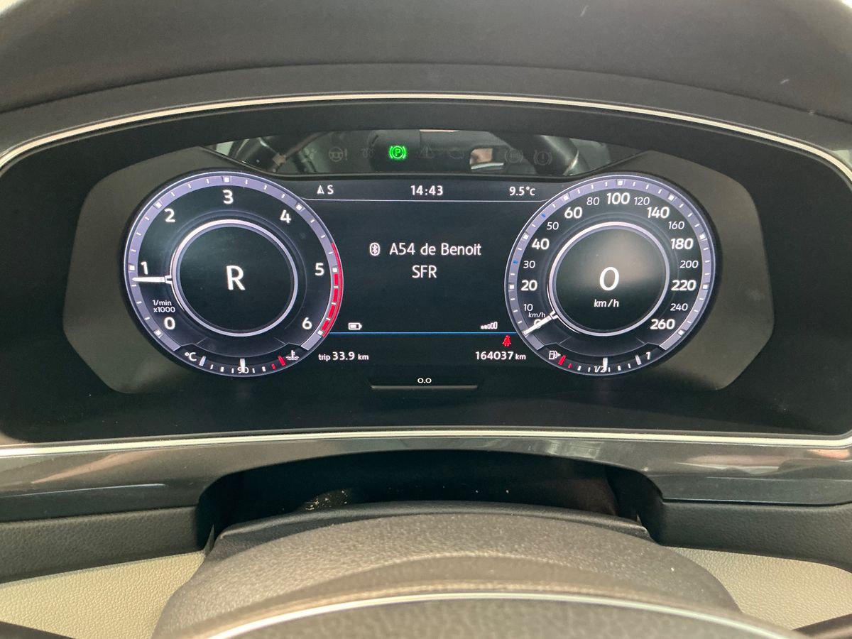 Volkswagen Tiguan 2016 — photo 19