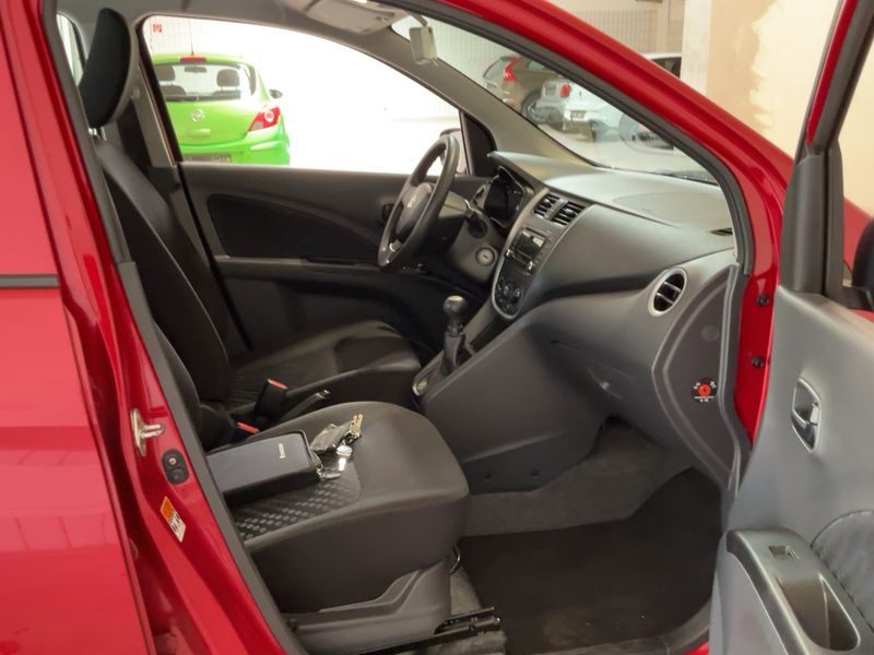 Suzuki Celerio 1.0 Comfort — zdjęcie 11