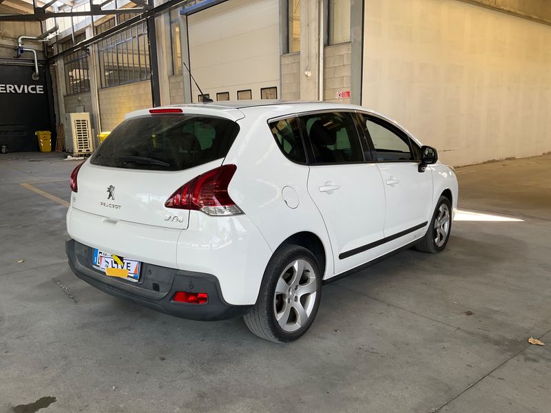 Peugeot 3008 1.6 HDi Active — zdjęcie 2