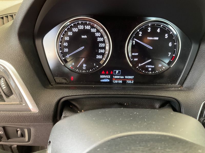 BMW 2er 218i Advantage — zdjęcie 13