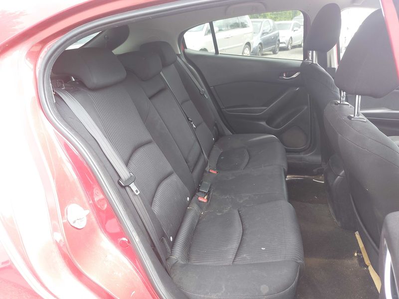Mazda 3 2.0 Dynamique — zdjęcie 14