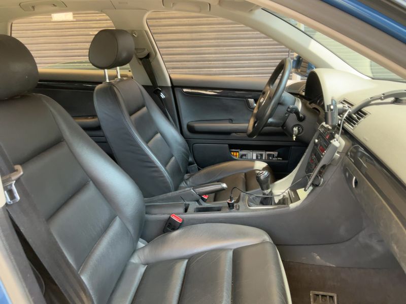 Audi A4 1.8 Turbo — zdjęcie 11