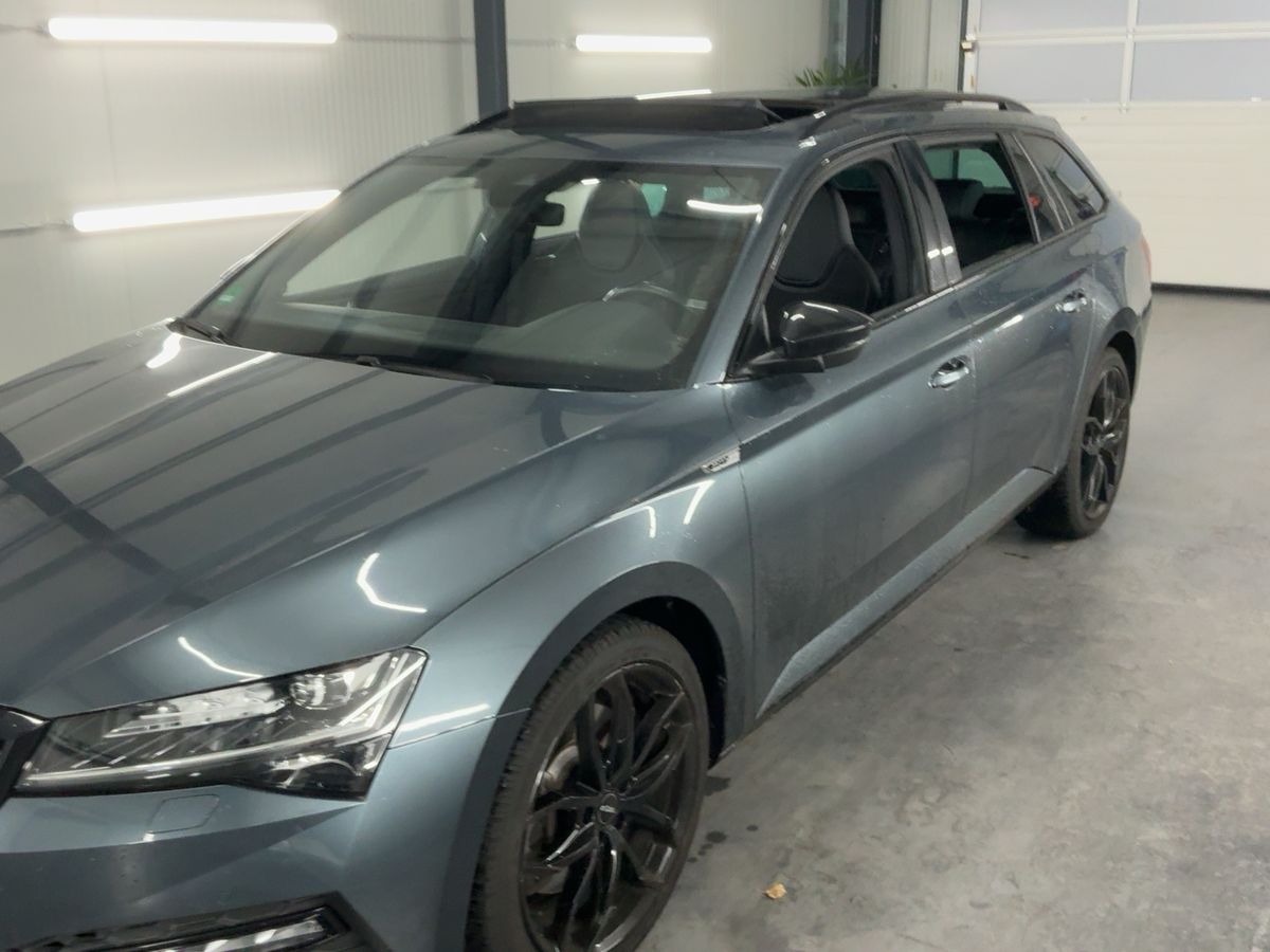 Skoda Superb 2.0 TSI SportLine 4x4