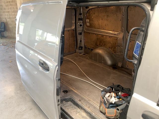 Mercedes-Benz Vito 111 CDI Lang — zdjęcie 14