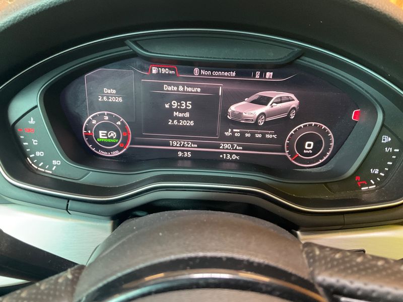 Audi A4 2.0 TDI S line — zdjęcie 13