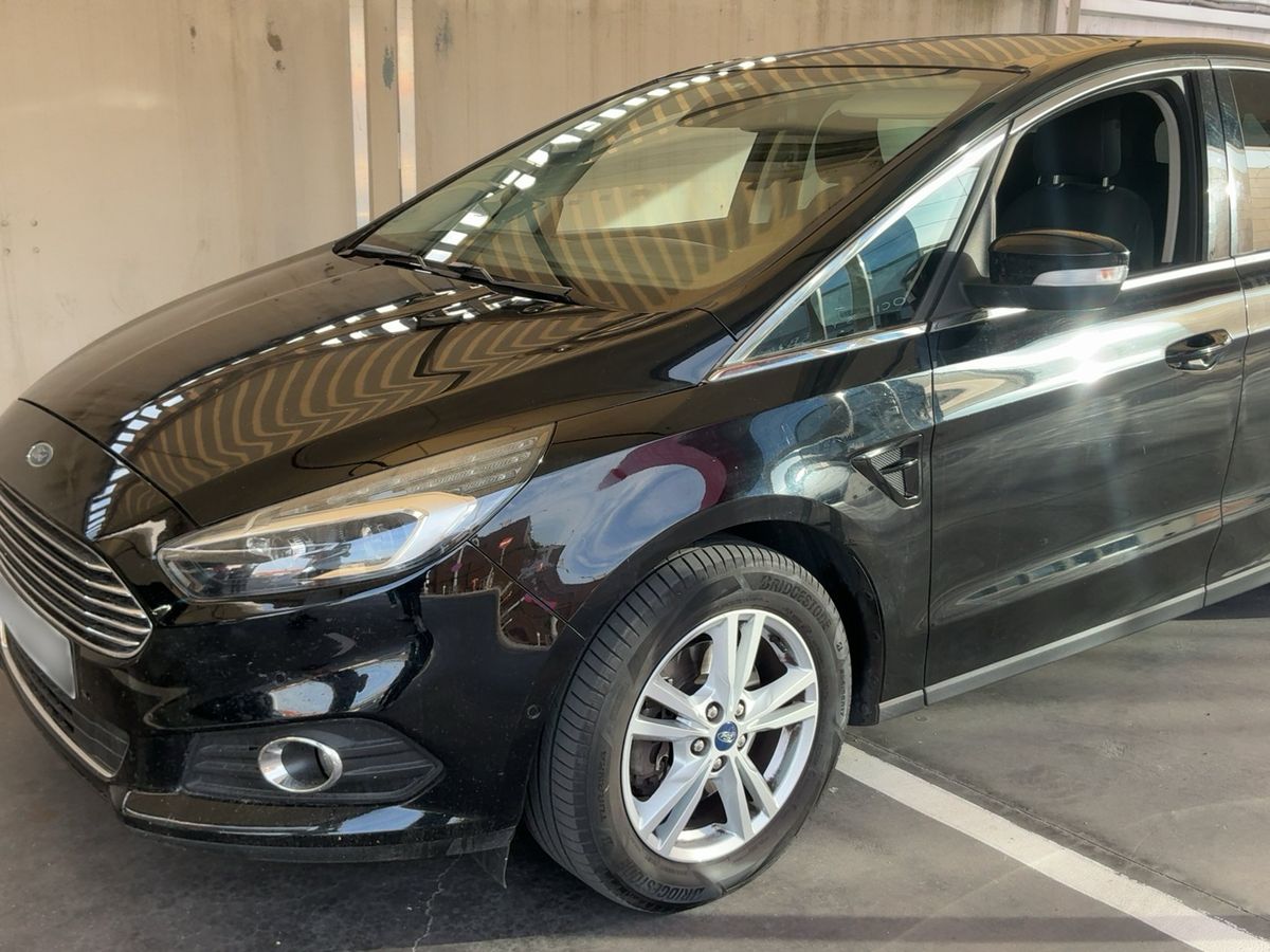 Ford S-Max d'occasion