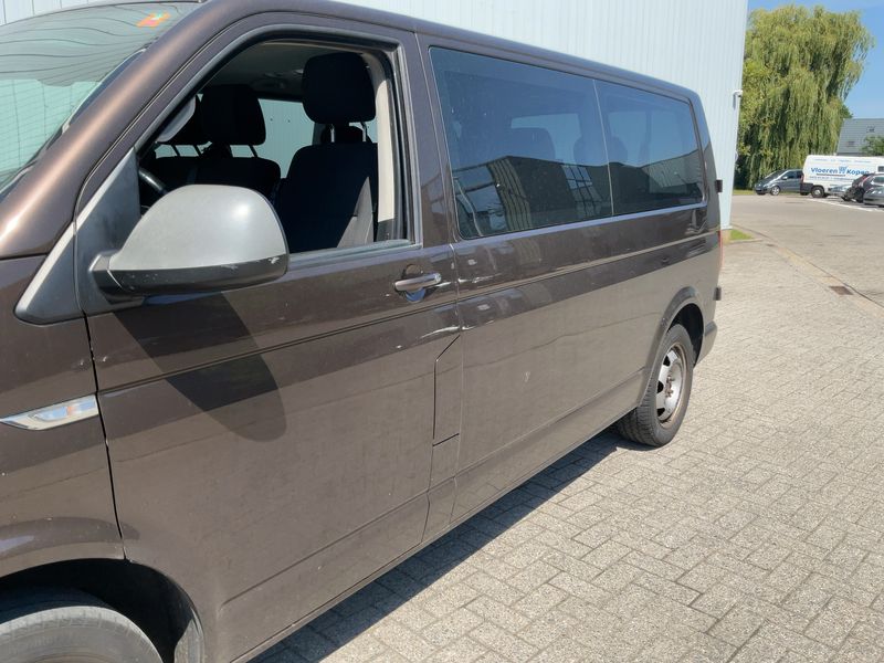 Volkswagen T6 Caravelle 2.0 TDI Comfortline lang — zdjęcie 2