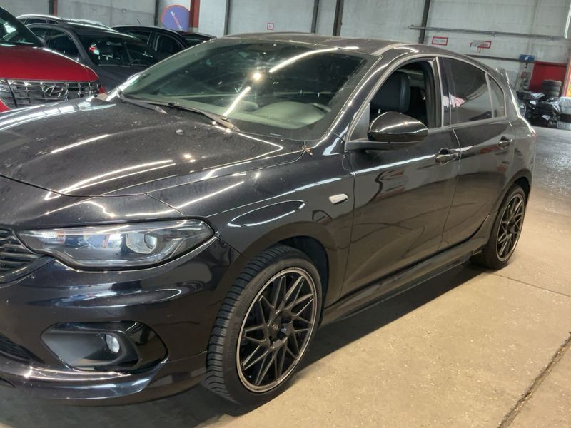 Fiat Tipo 1.4 Turbo S-Design — zdjęcie 2