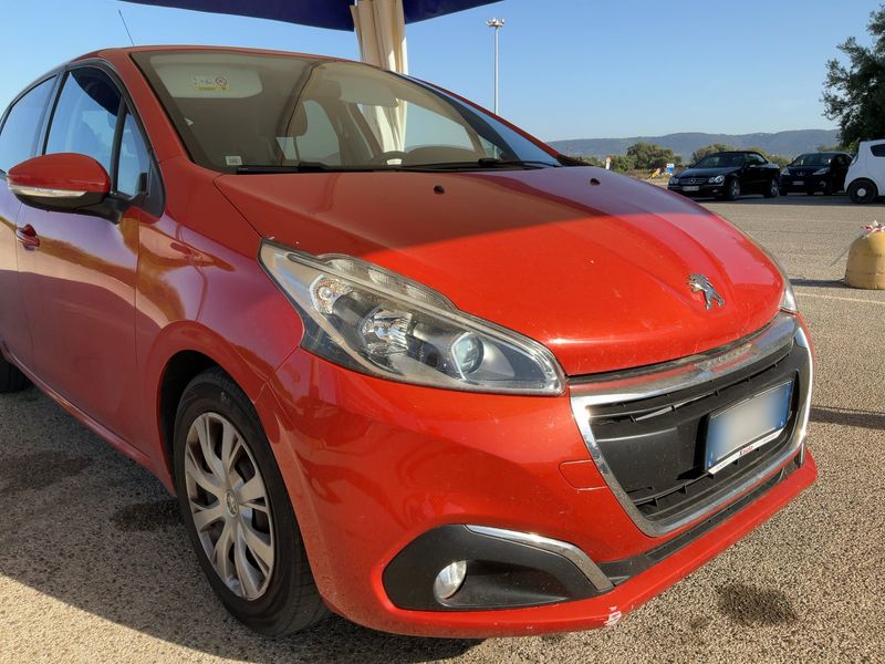 Peugeot 208 1.5 Blue-HDi Active 2019 – снимка 12