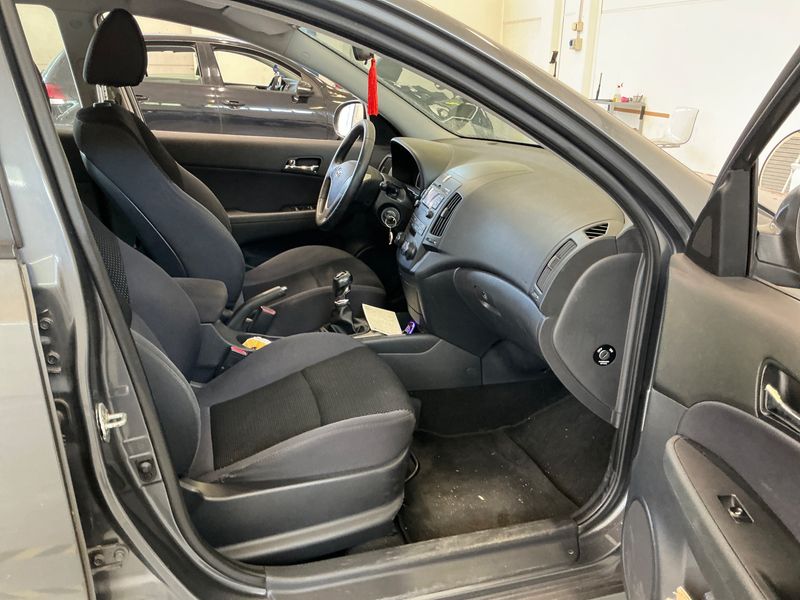 Hyundai i30 1.4 Comfort — zdjęcie 3