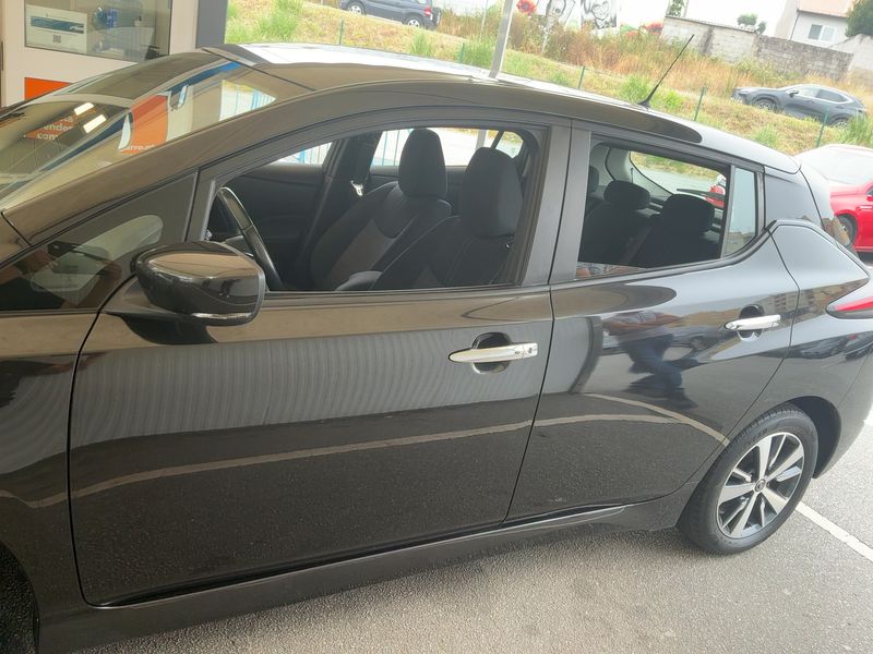 Nissan Leaf electric drive 110 kW Tekna — zdjęcie 4