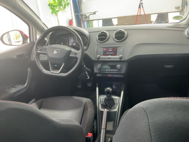 Seat Ibiza 1.0 TSI FR 2016 – снимка 18