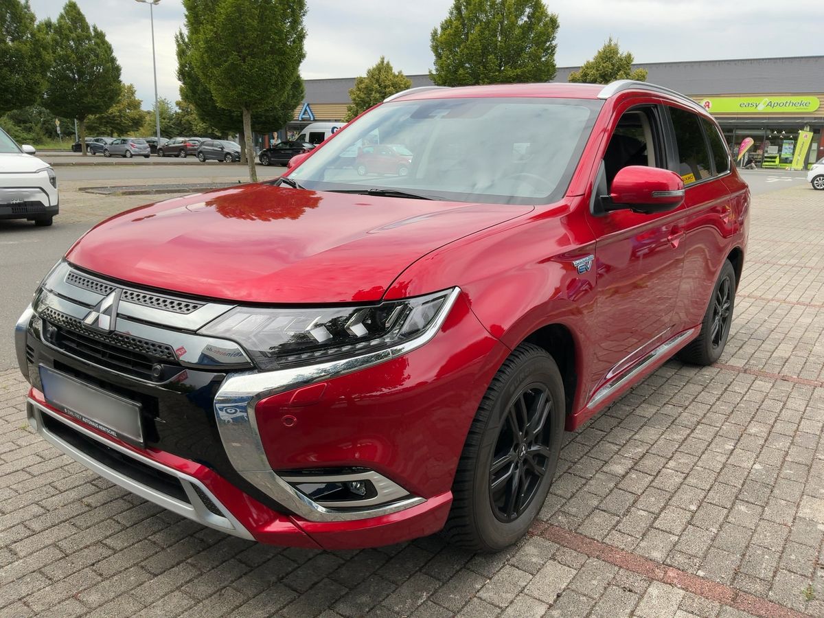 Mitsubishi Outlander 2021