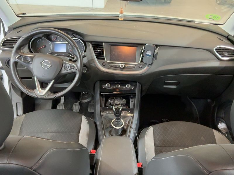 Opel Grandland X 1.2 Turbo Excellence — zdjęcie 12