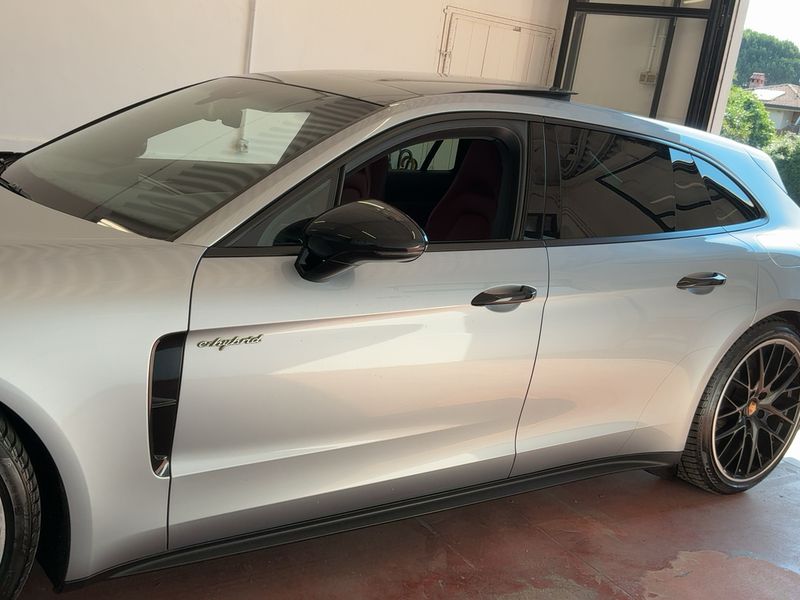 Porsche Panamera Sport Turismo 4 E-Hybrid — zdjęcie 4