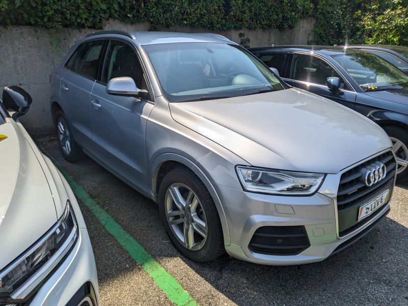 Audi Q3 2.0 TDI quattro Sport — zdjęcie 6