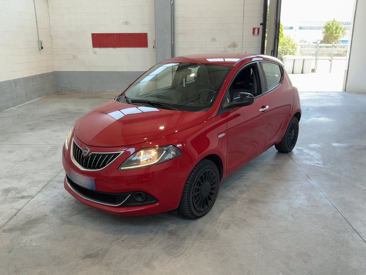 Lancia Ypsilon 2021