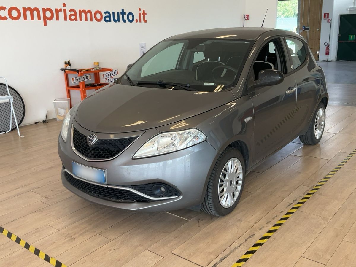 Lancia Ypsilon 2017
