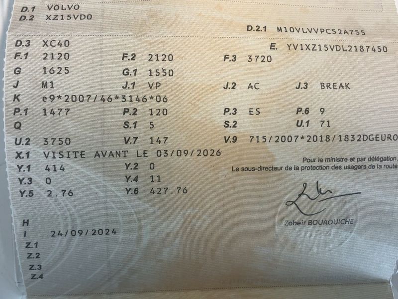 Volvo XC40 1.5 T3 Inscription Luxe 2WD — zdjęcie 15