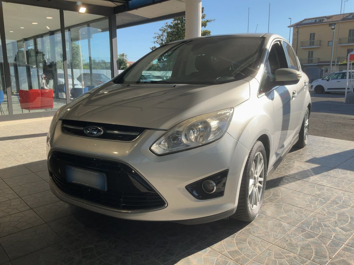 Ford C-Max 2013 — photo 1