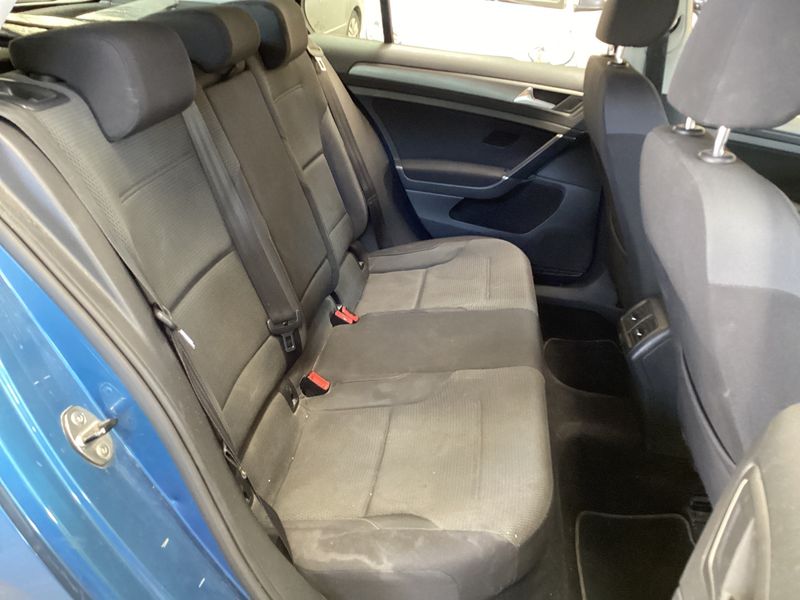 Volkswagen Golf VII 1.6 TDI Advance BlueMotion Tech 2013 – снимка 19