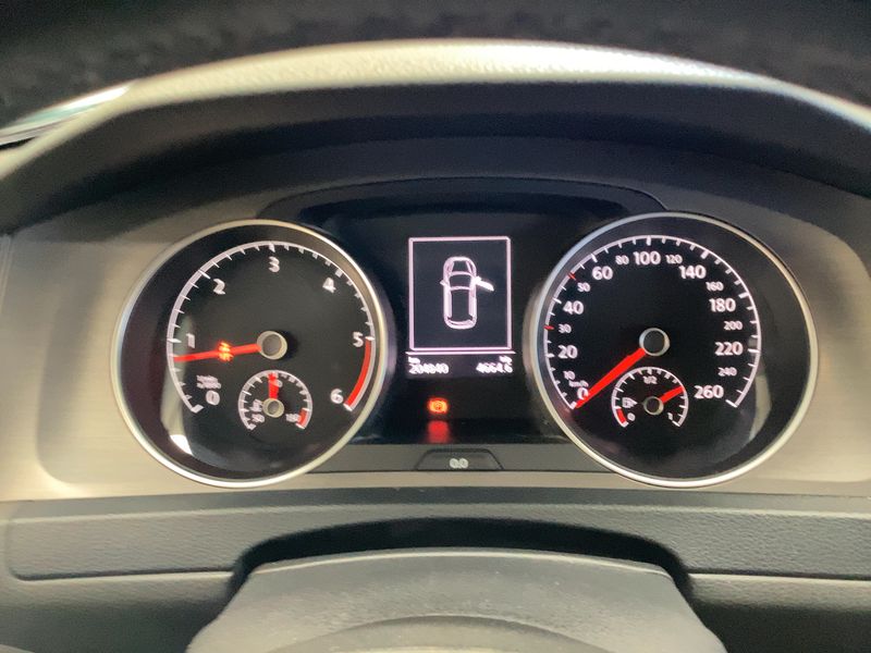 Volkswagen Golf VII 1.6 TDI Advance BlueMotion Tech 2013 – снимка 18